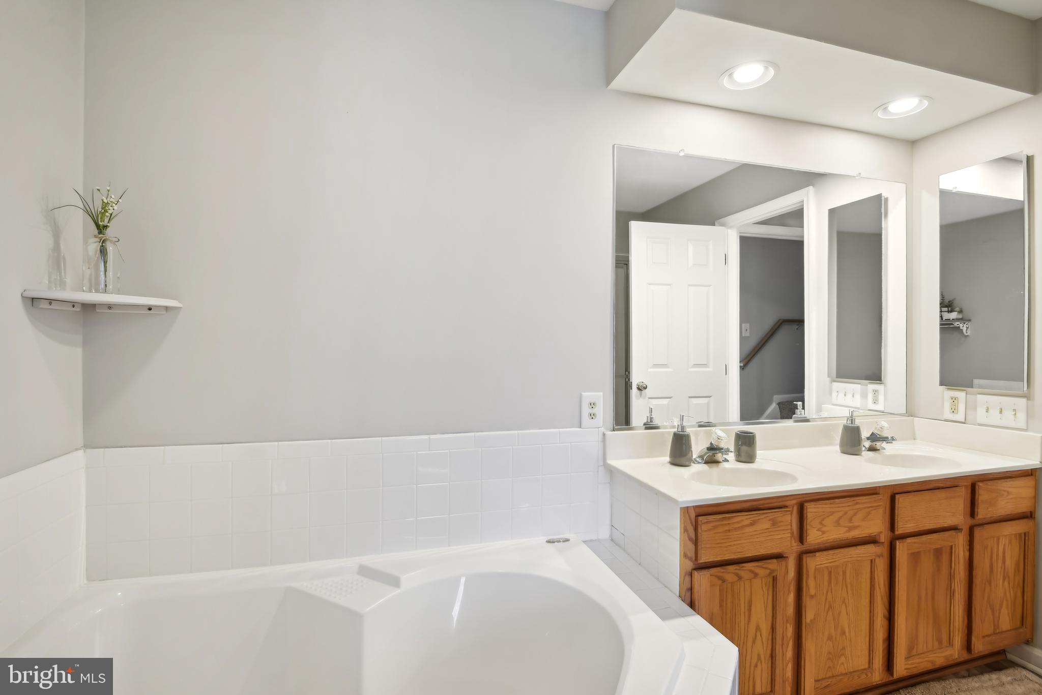 QUAIL RUN - Residential