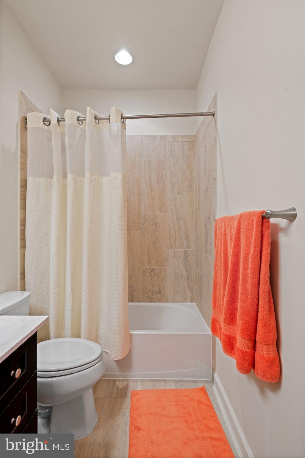 CHESTNUT PLACE - Residential