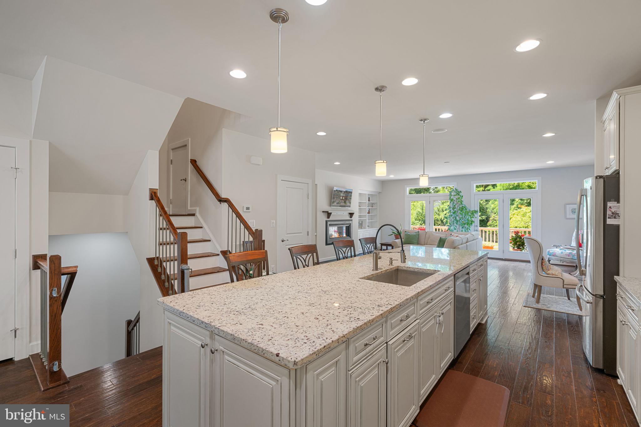 CHESTNUT PLACE - Residential