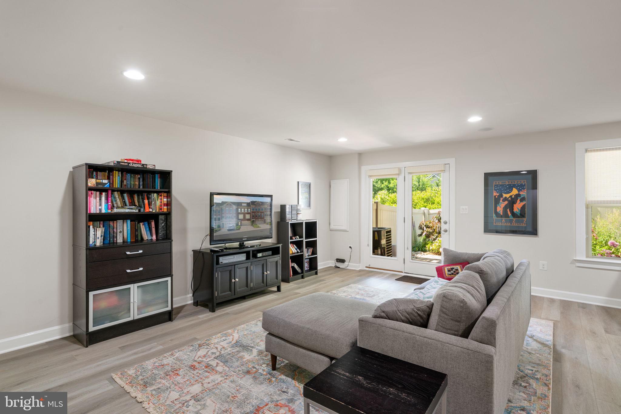 CHESTNUT PLACE - Residential