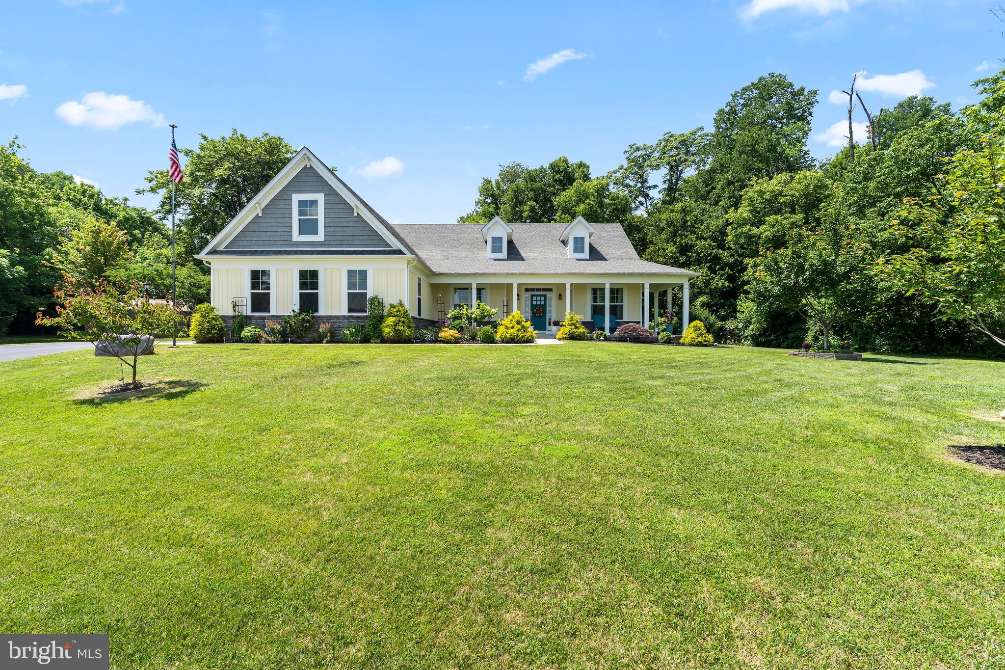 LITTLE GEORGETOWN ESTATES - Residential