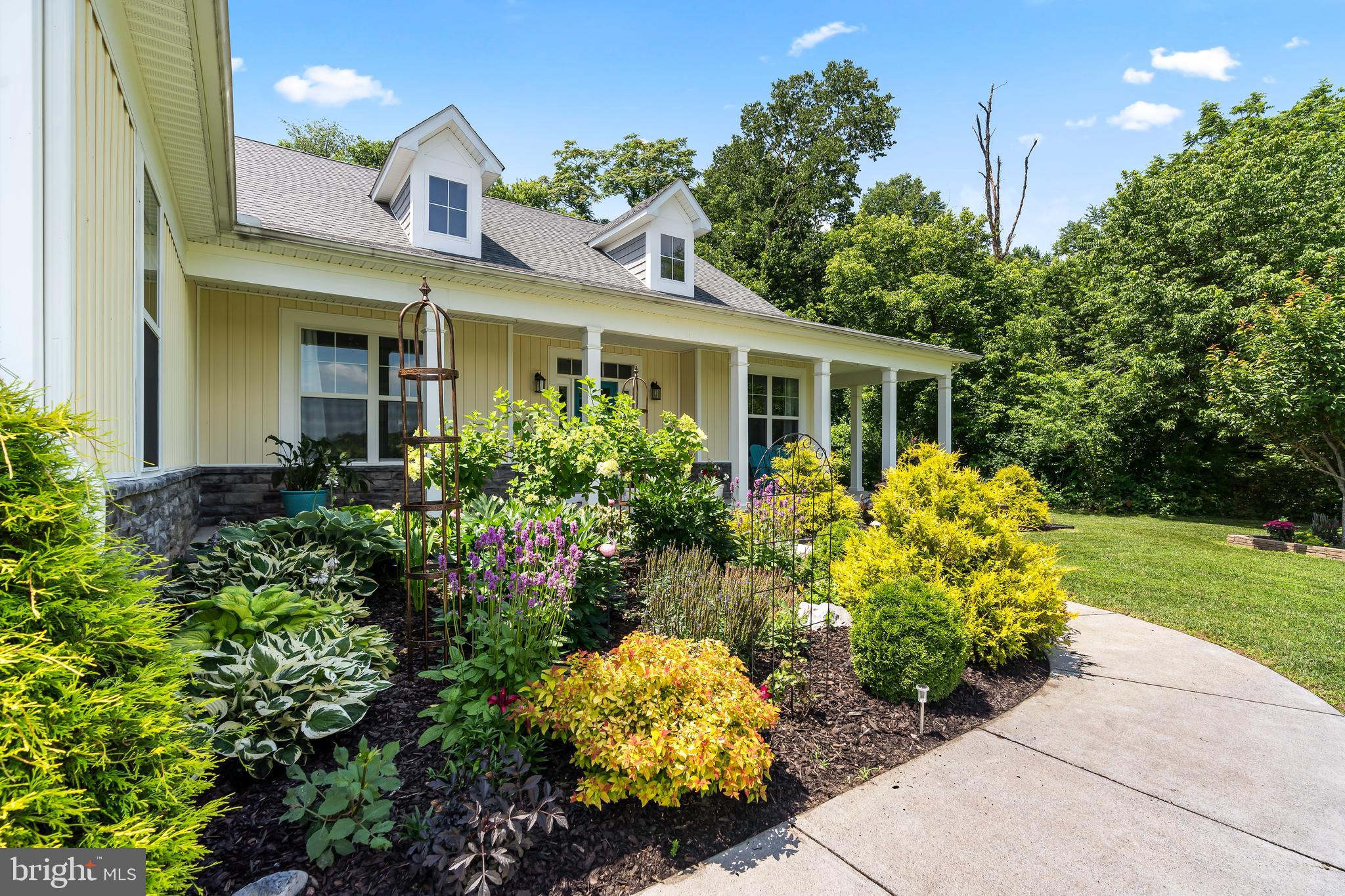 LITTLE GEORGETOWN ESTATES - Residential