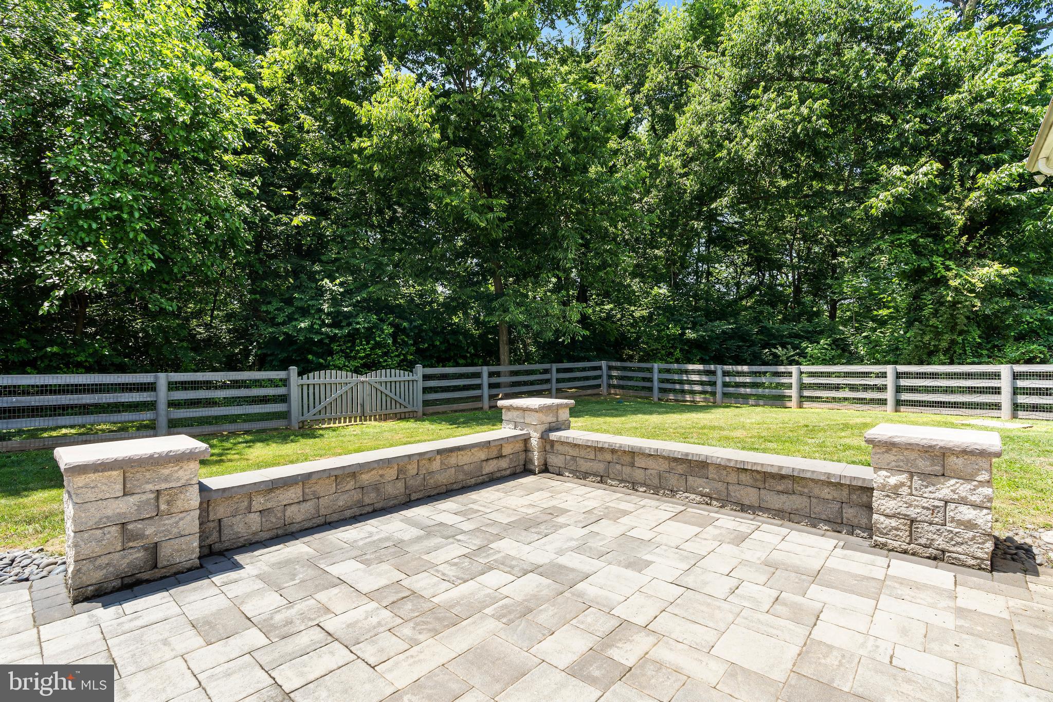 LITTLE GEORGETOWN ESTATES - Residential