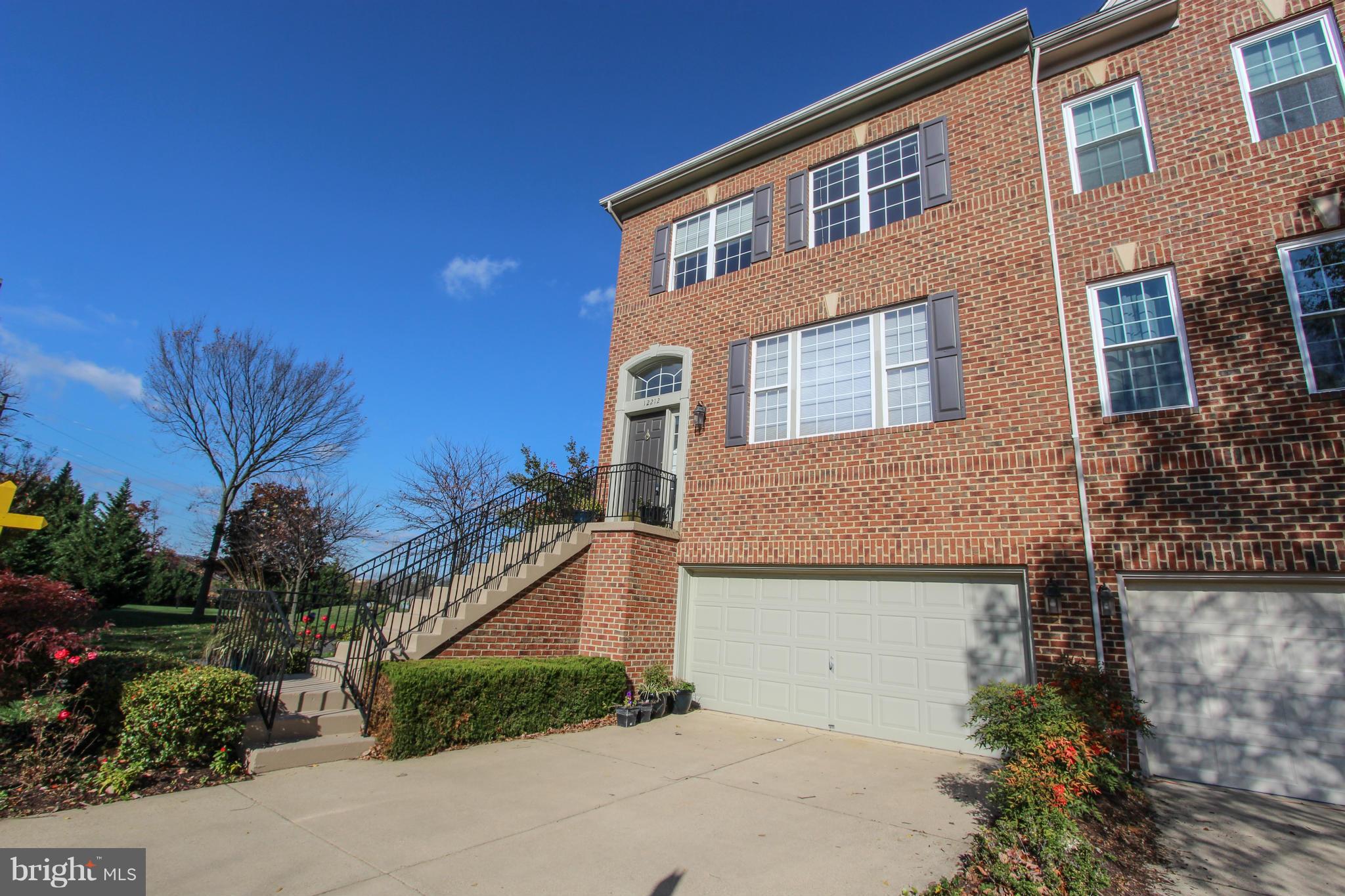 RESTON - Residential