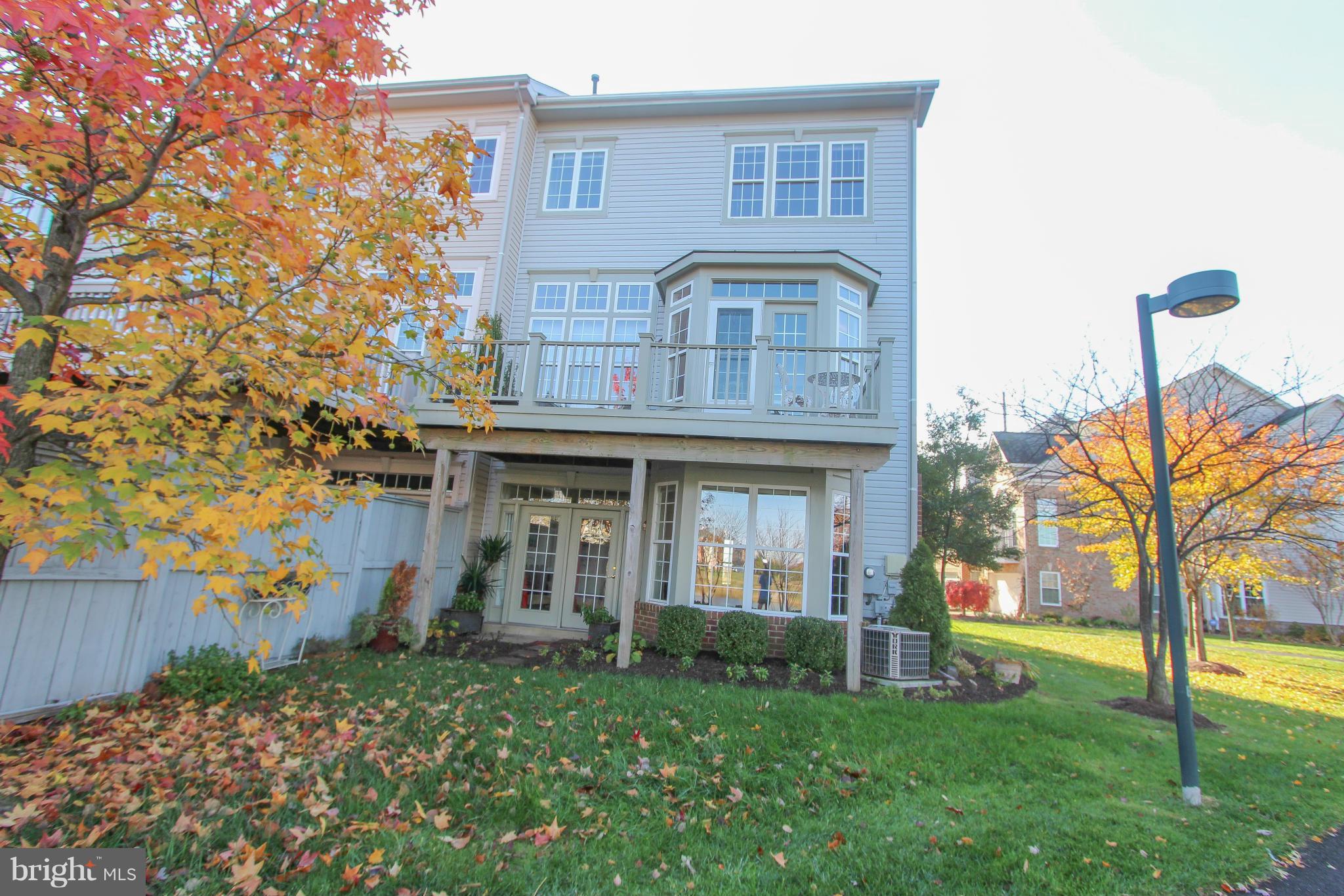 RESTON - Residential