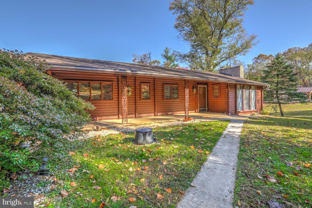 Photo of 1131 Pennsy Road, Pequea, PA 17565 (MLS # PALA2043640)