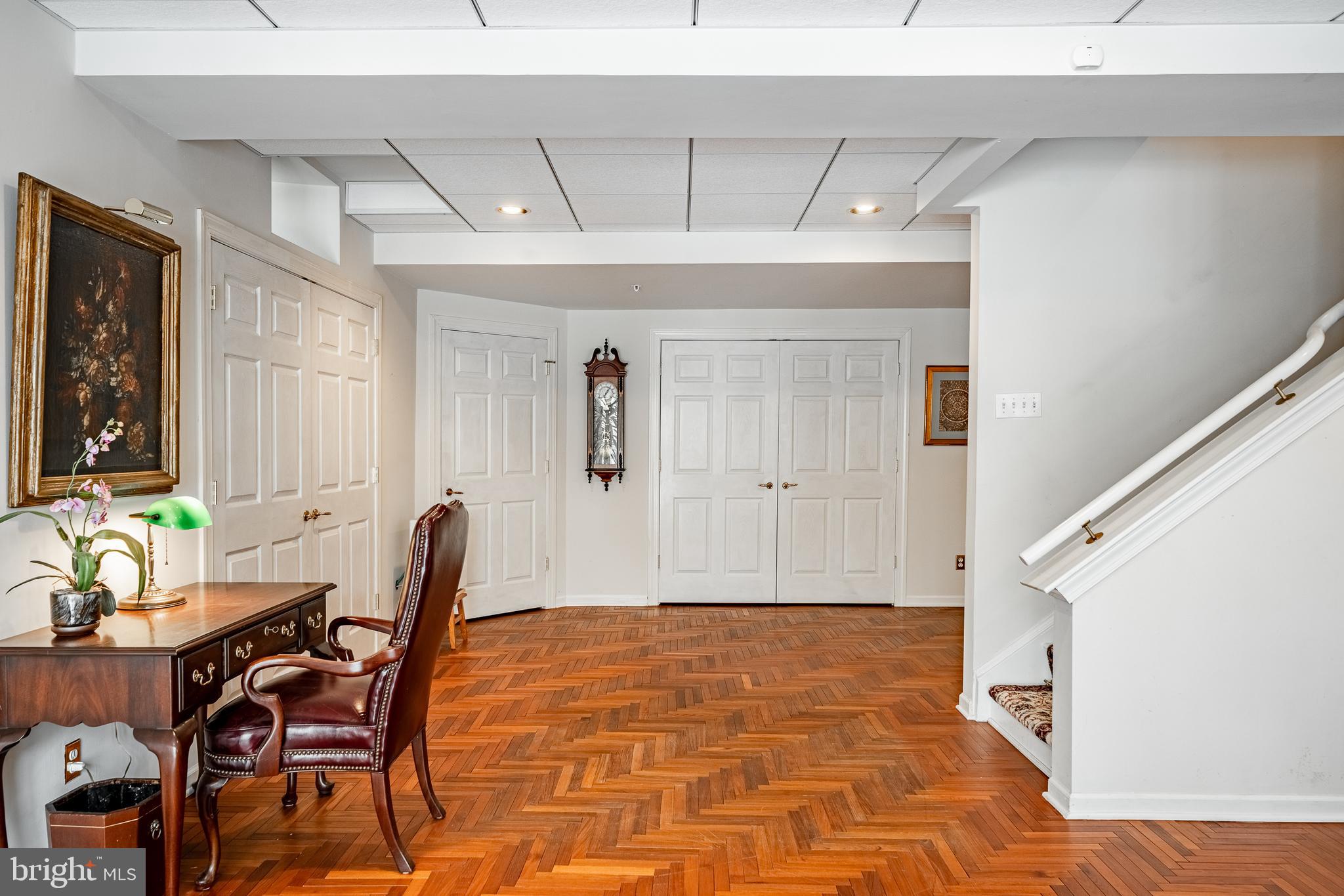 SPRINGTON POINTE WOODS - Residential