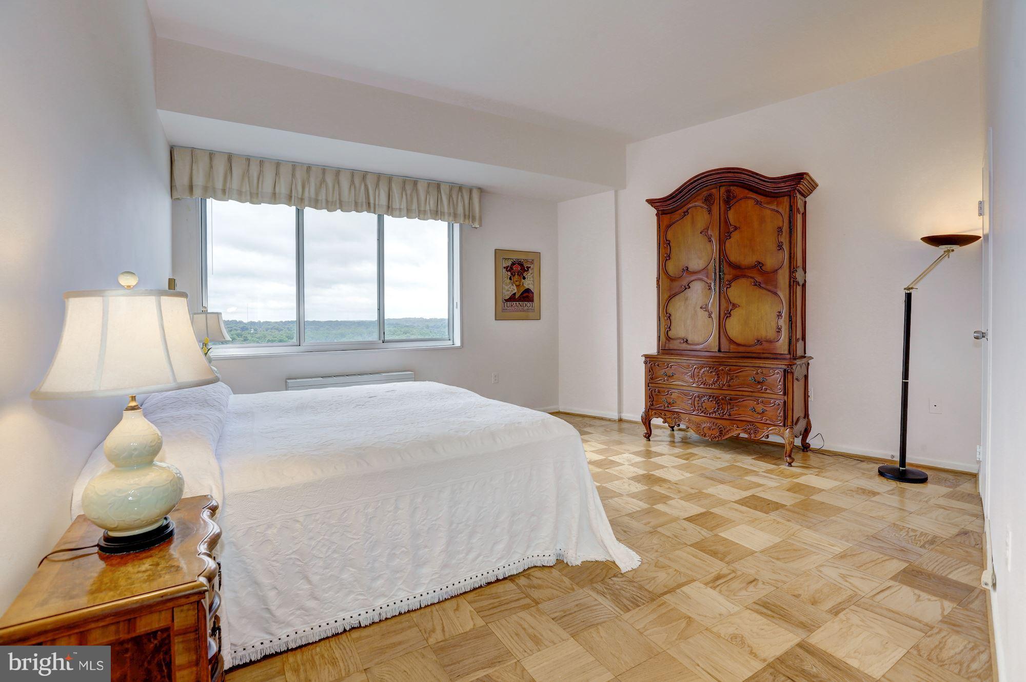 GROSVENOR PARK - Residential