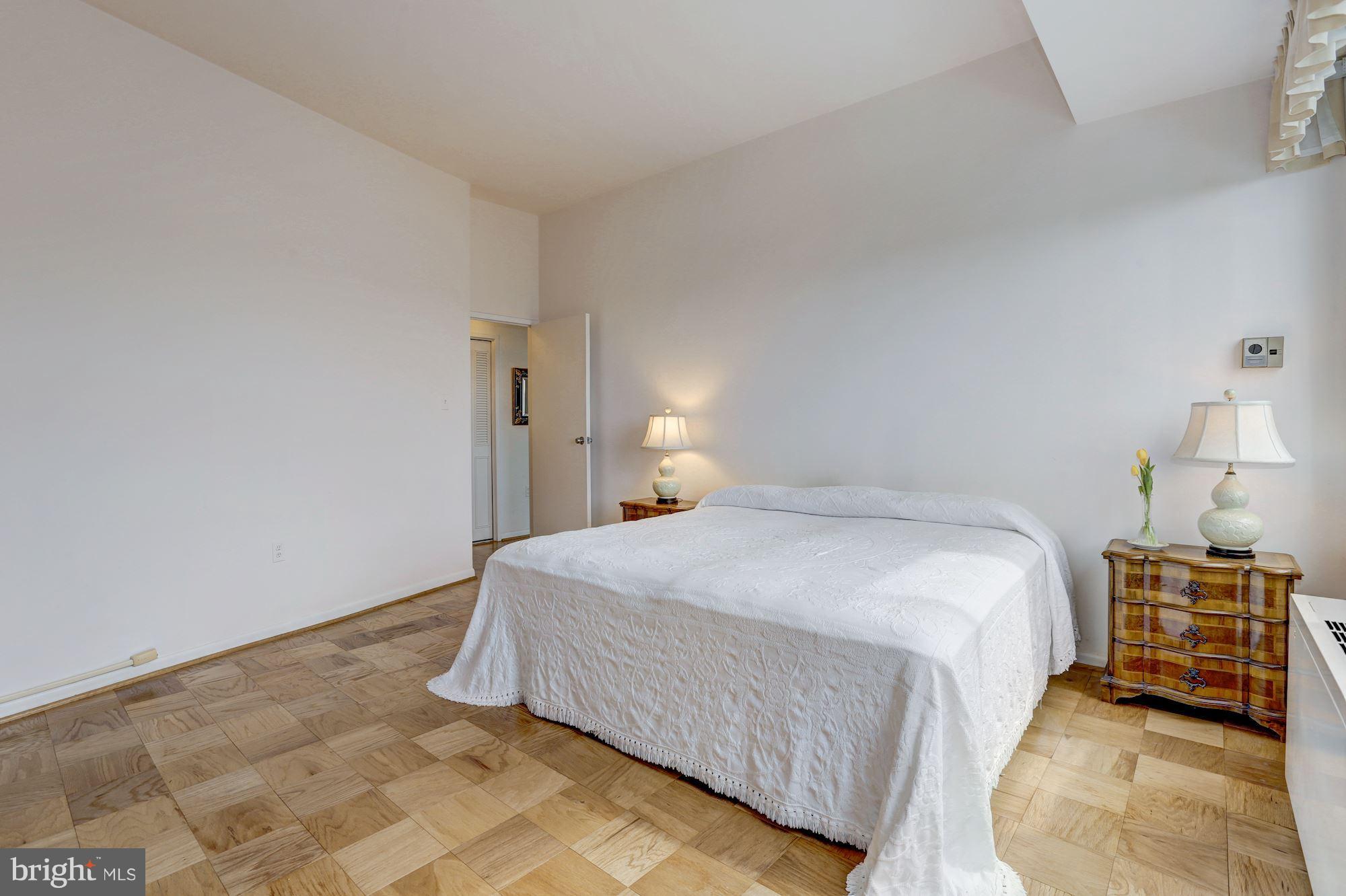 GROSVENOR PARK - Residential