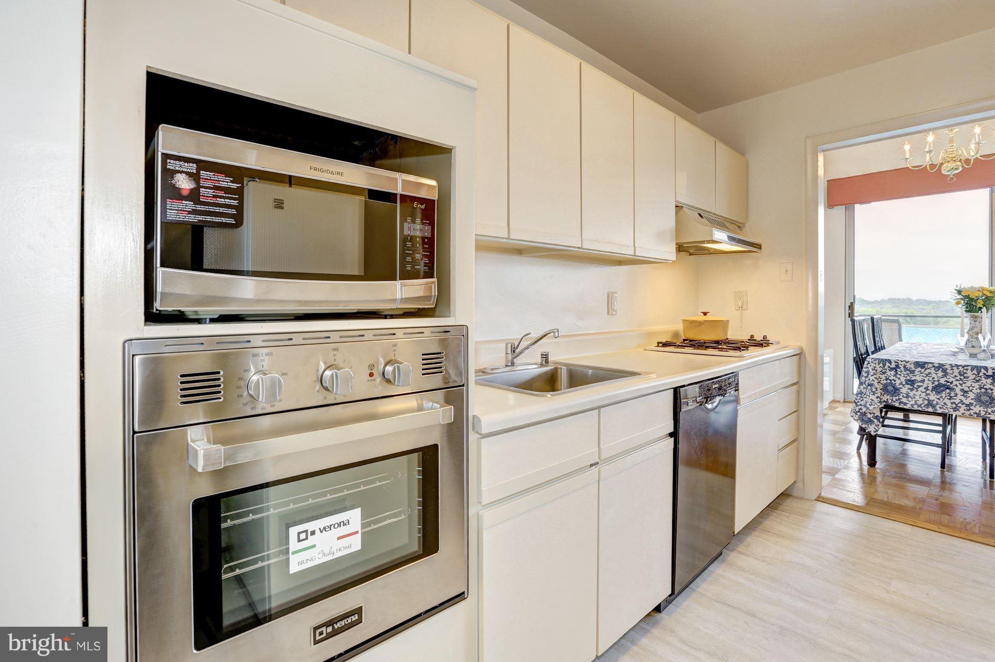 GROSVENOR PARK - Residential