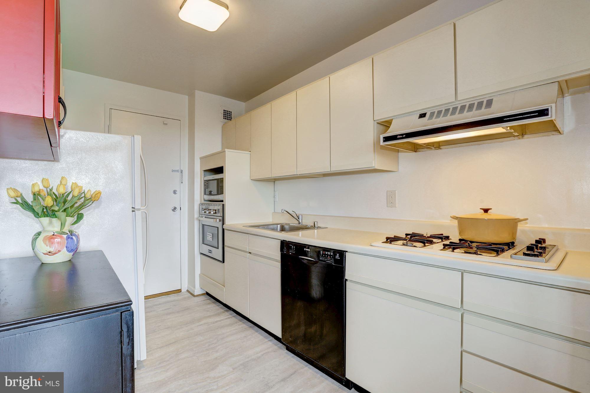 GROSVENOR PARK - Residential