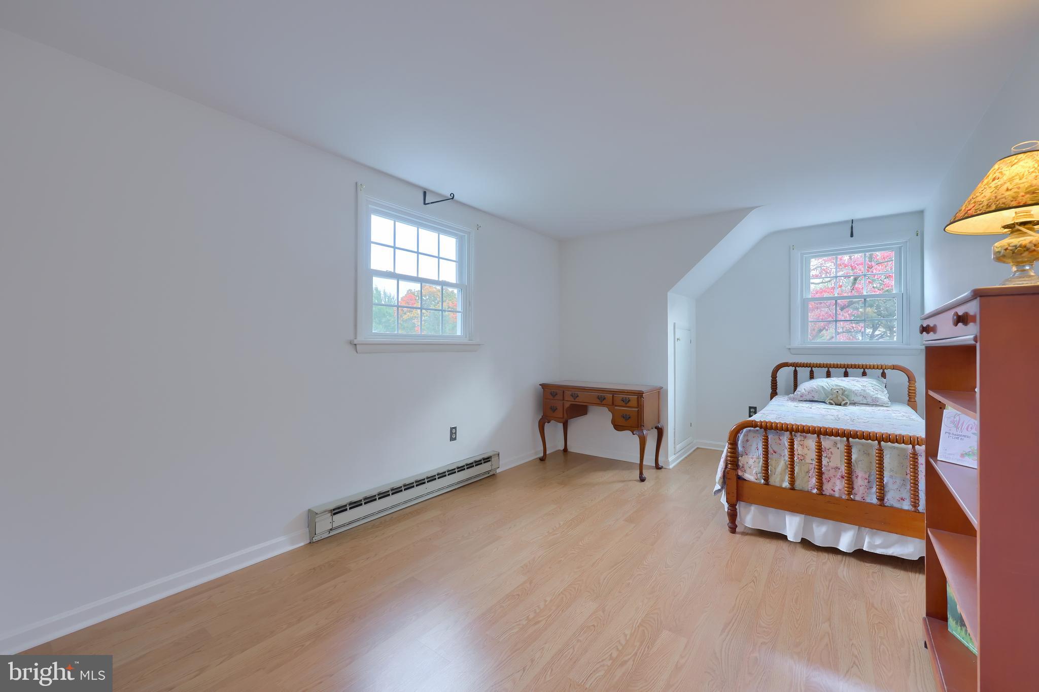 CLEARVIEW HEIGHTS - Residential