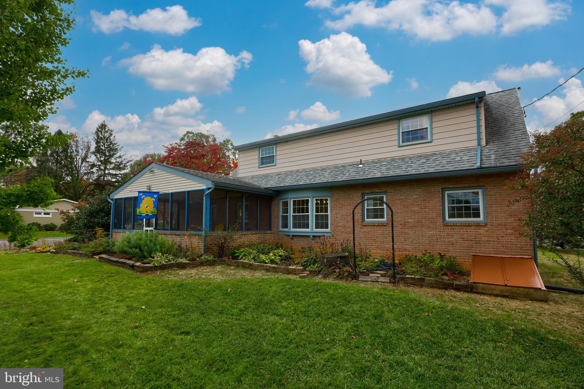 CLEARVIEW HEIGHTS - Residential