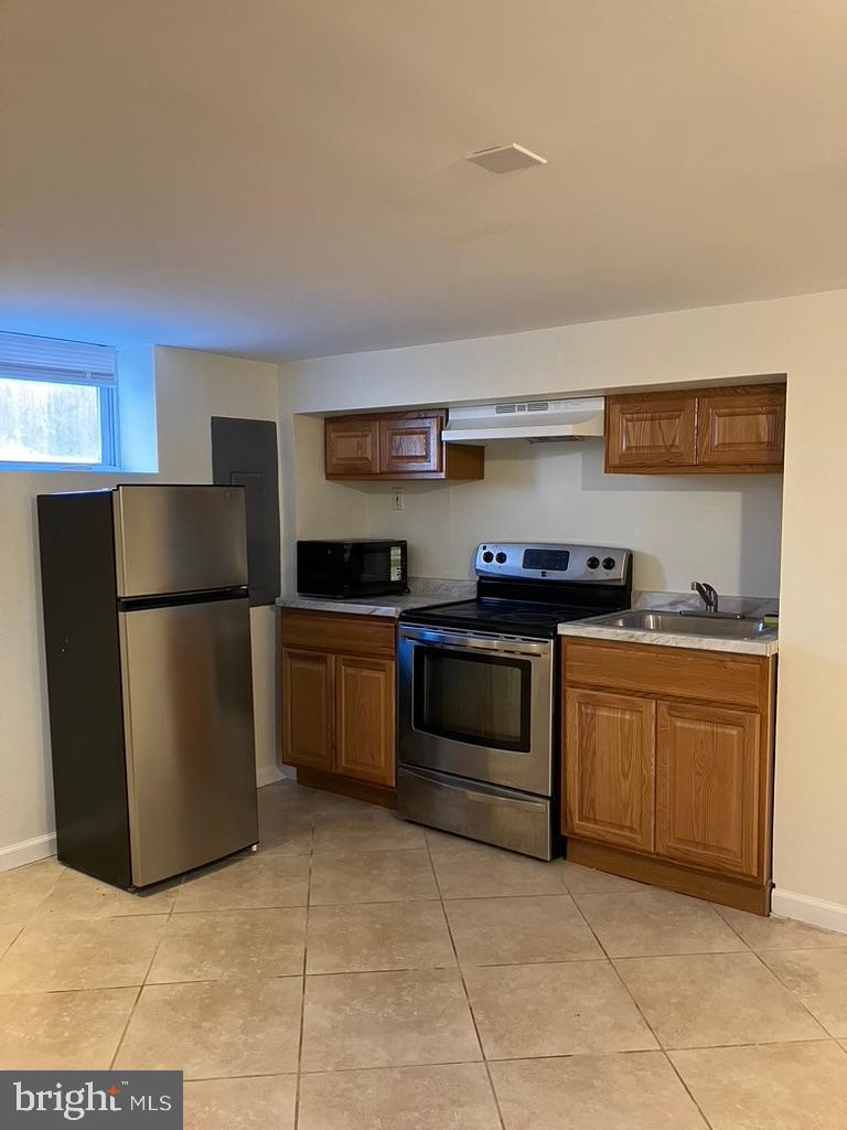 PENROSE - Residential Lease