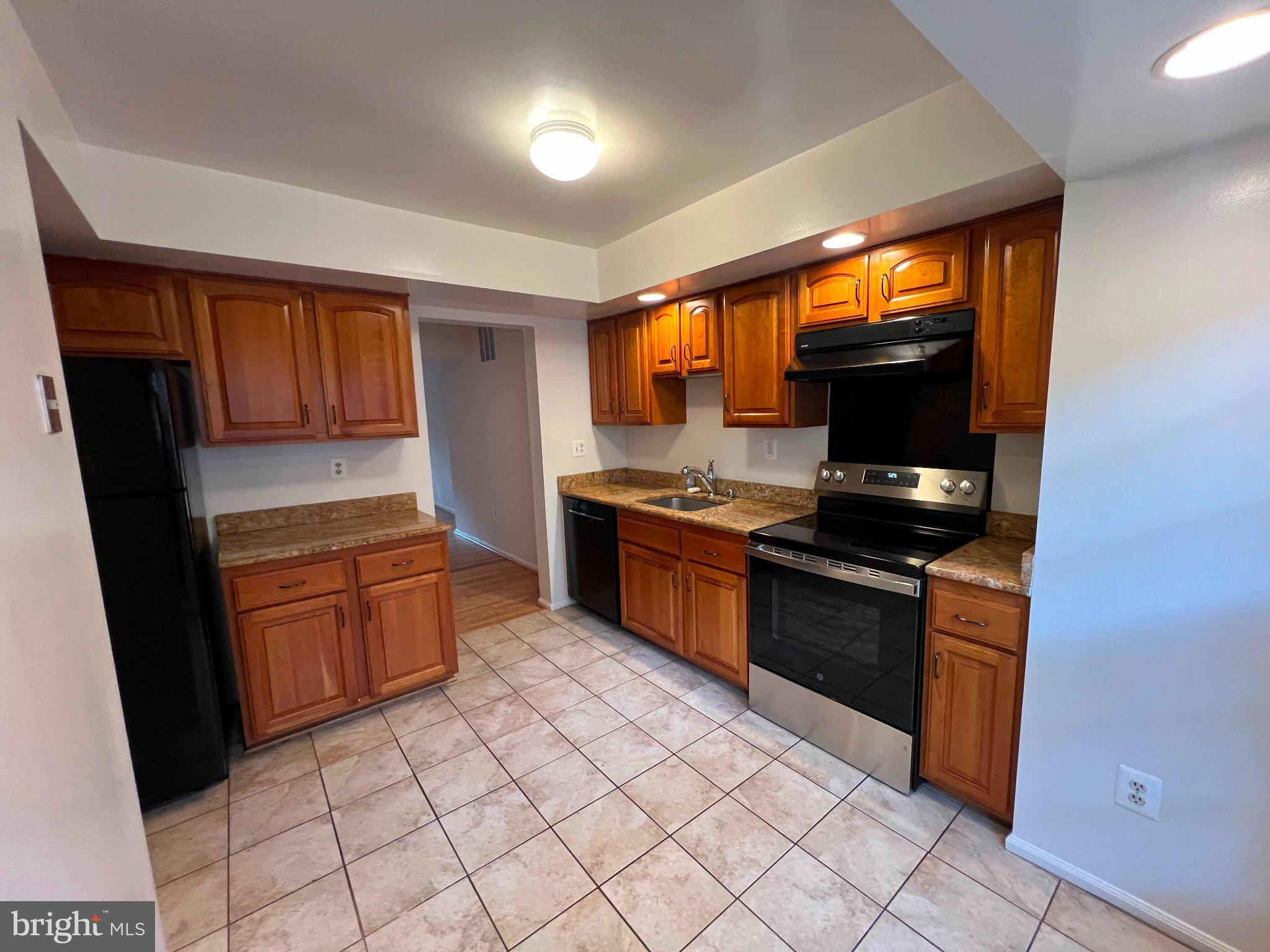 2440 S WALTER REED DRIVE B