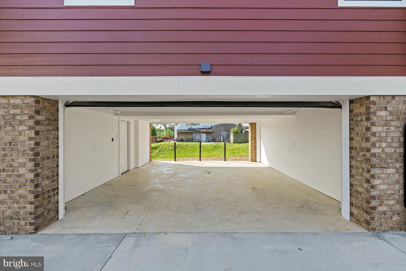 DOWNTOWN FREDERICKSBURG - Residential