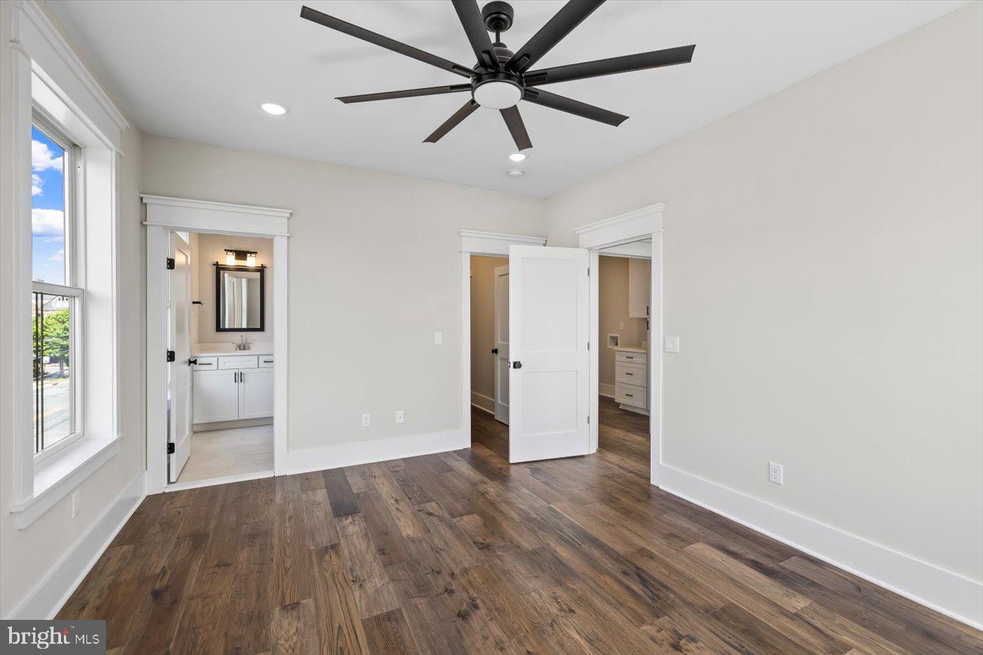 DOWNTOWN FREDERICKSBURG - Residential