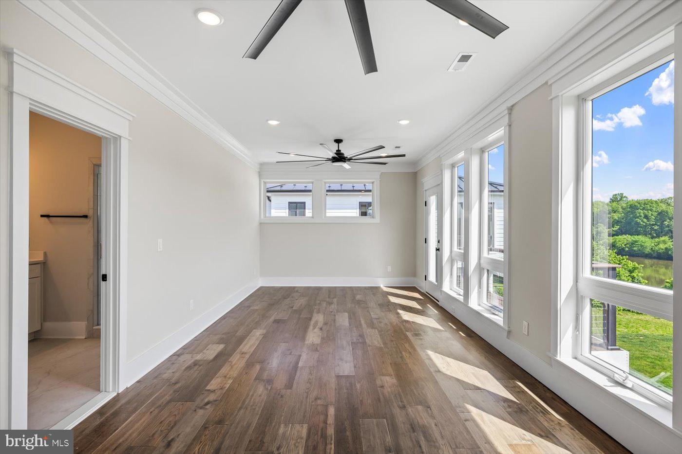 DOWNTOWN FREDERICKSBURG - Residential