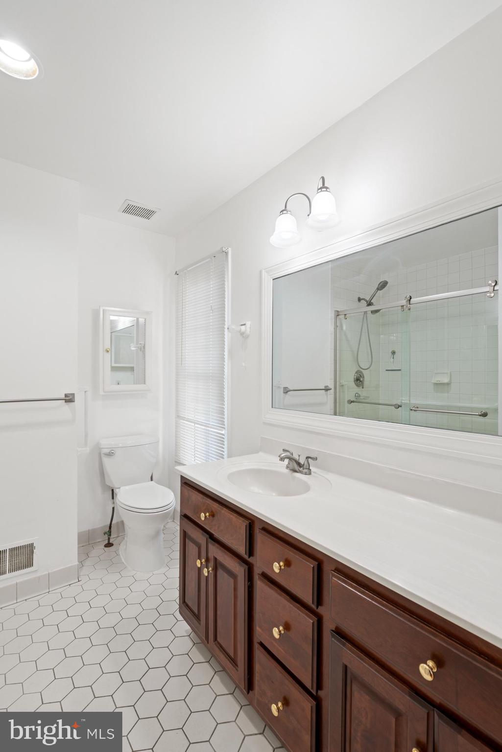 FOXLAIR ACRES - Residential