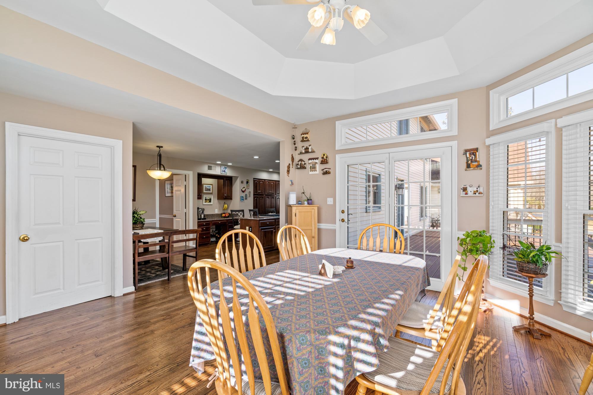 FOXLAIR ACRES - Residential