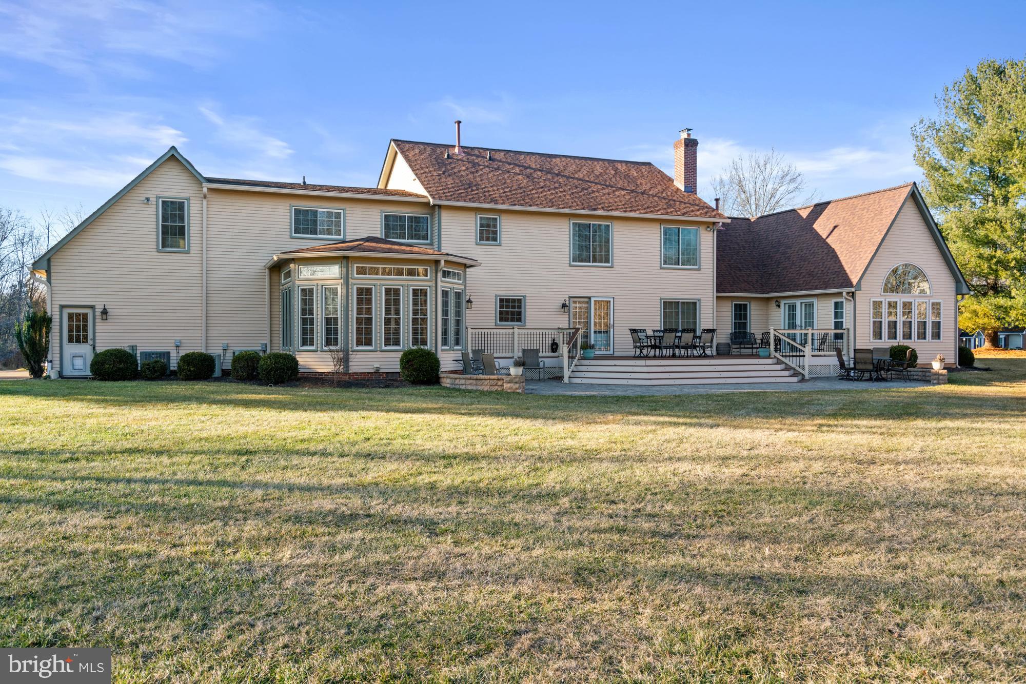 FOXLAIR ACRES - Residential