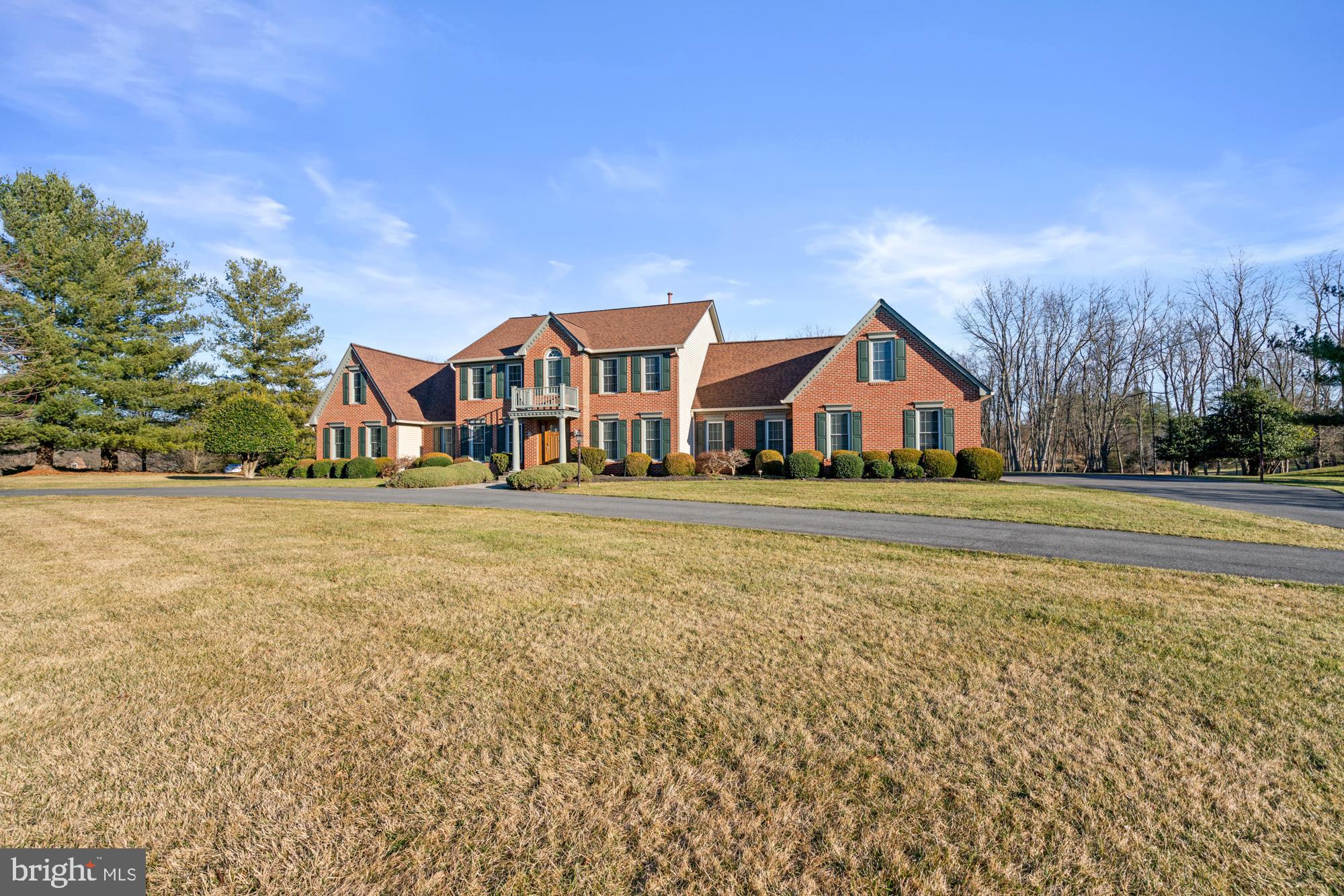 FOXLAIR ACRES - Residential