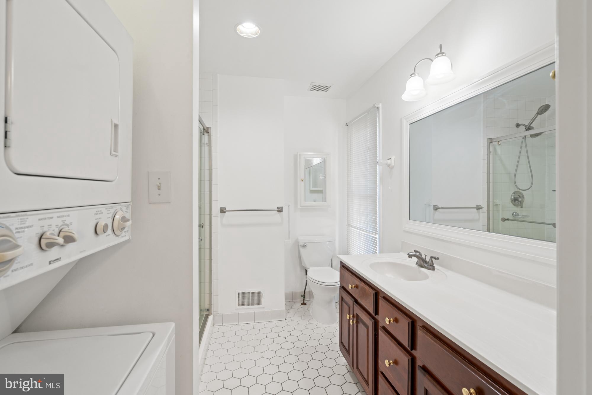 FOXLAIR ACRES - Residential