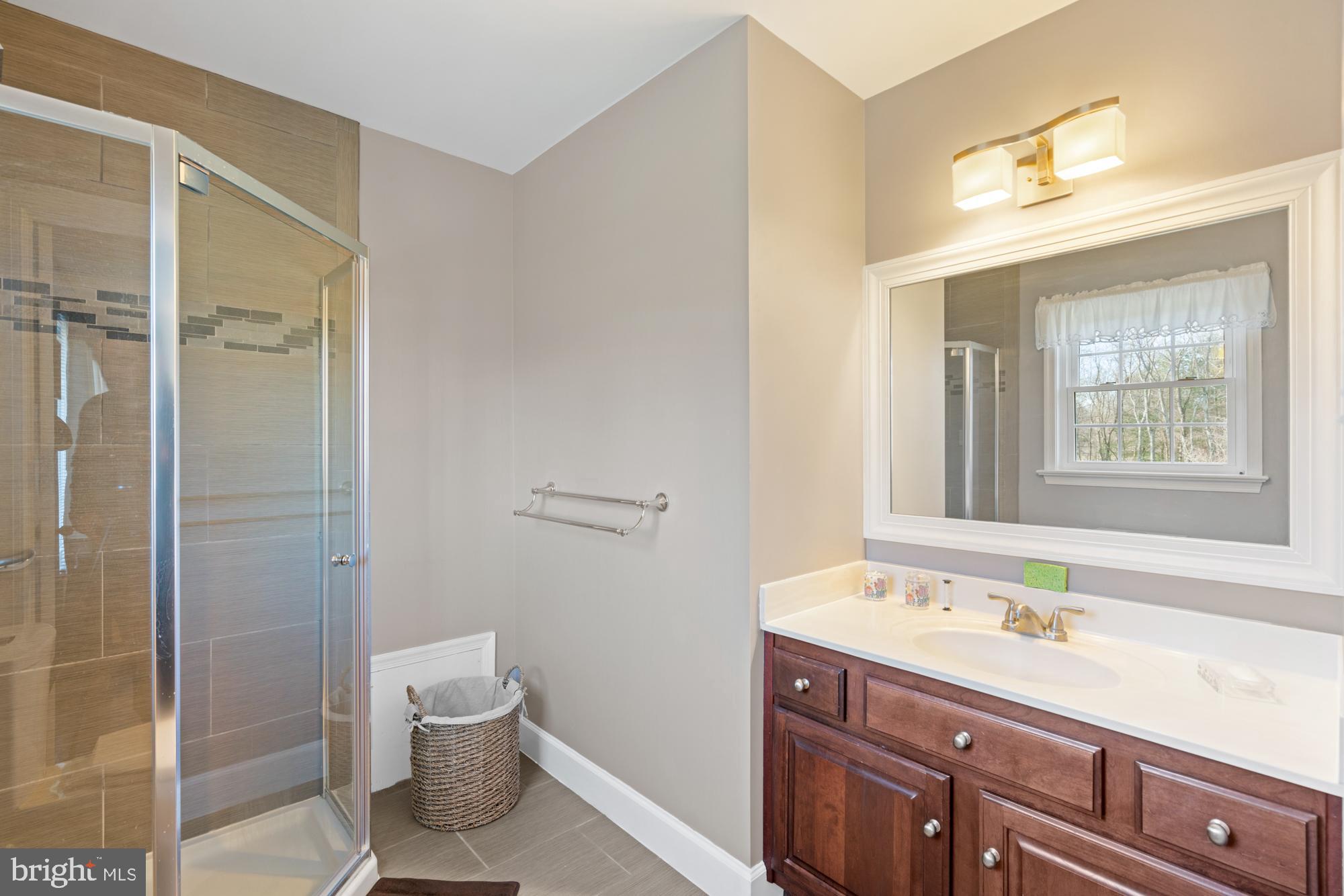 FOXLAIR ACRES - Residential