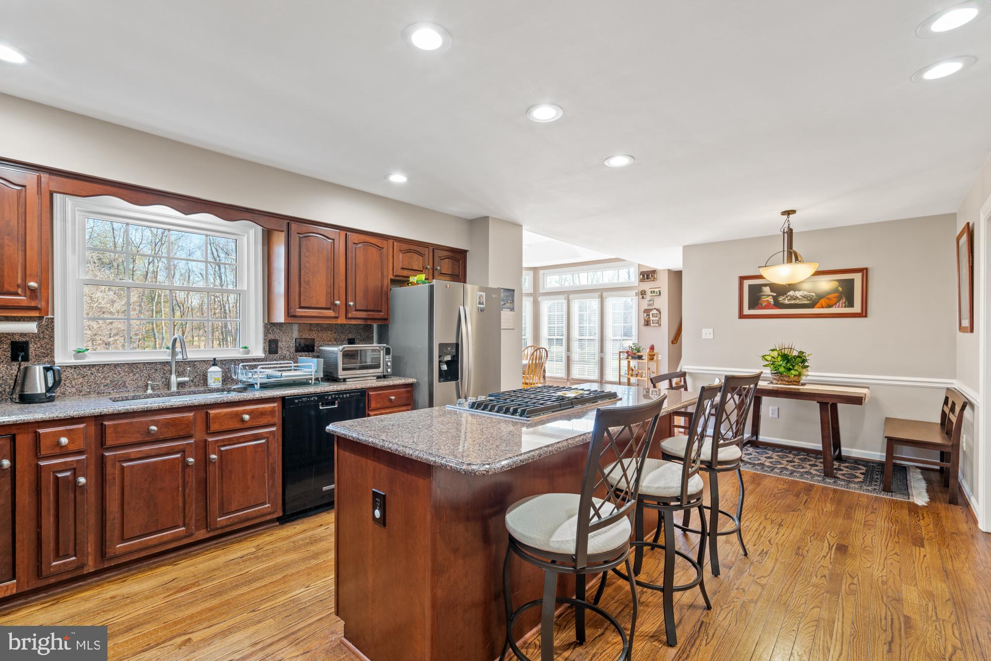 FOXLAIR ACRES - Residential