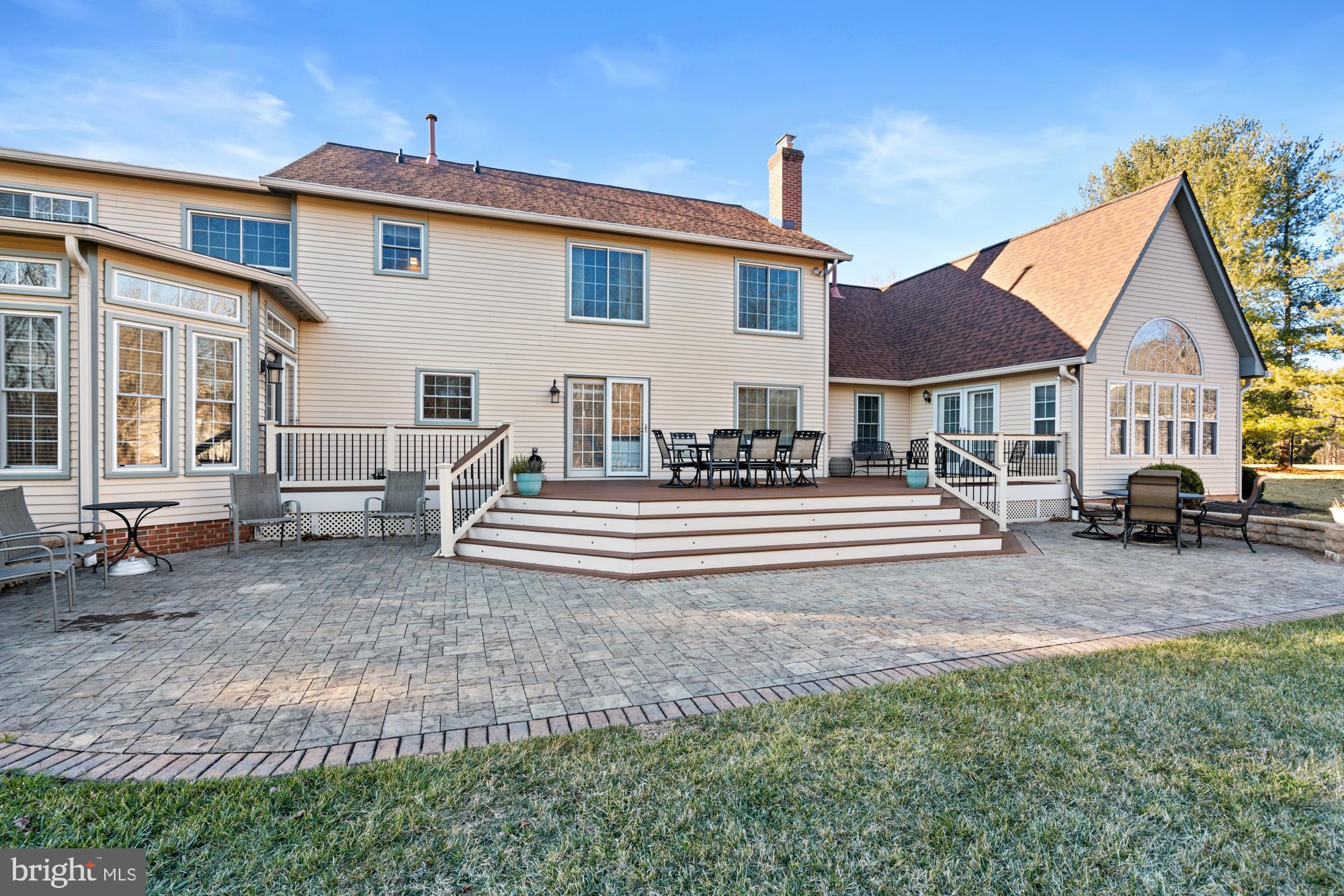 FOXLAIR ACRES - Residential