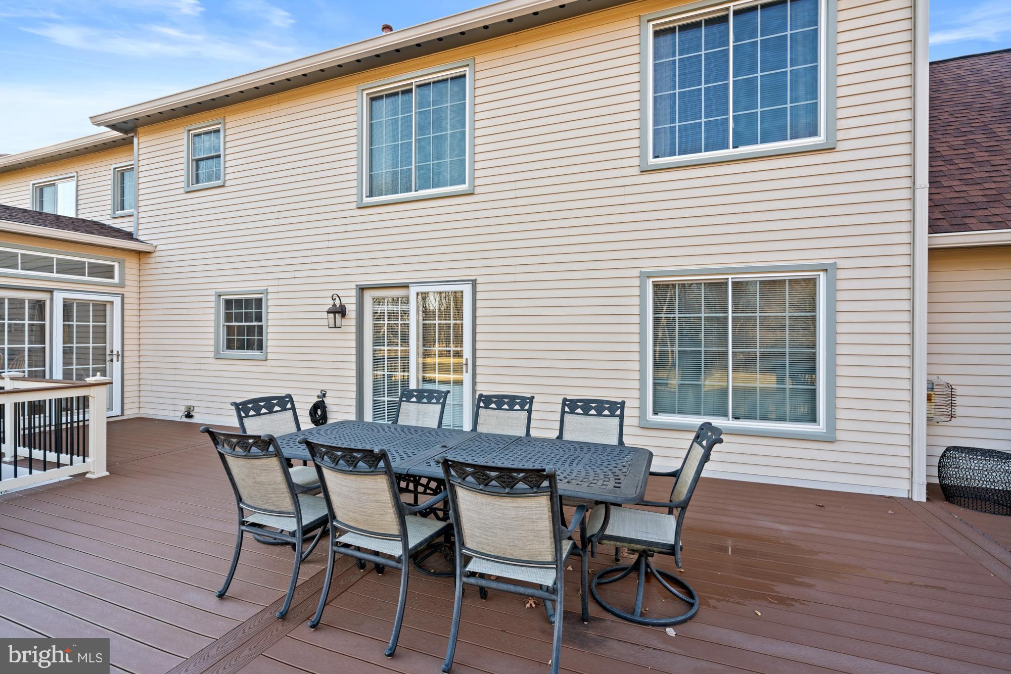 FOXLAIR ACRES - Residential