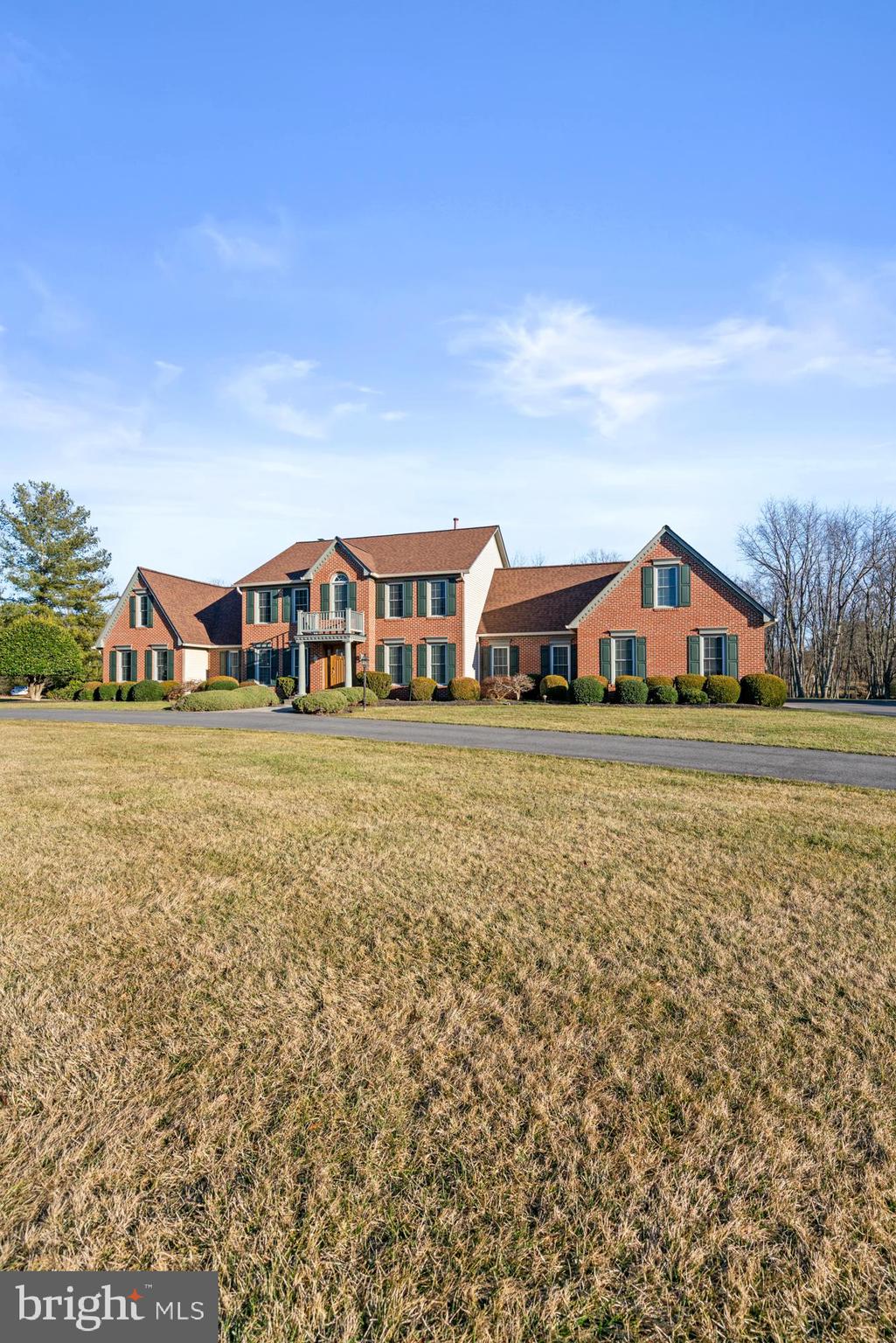 FOXLAIR ACRES - Residential