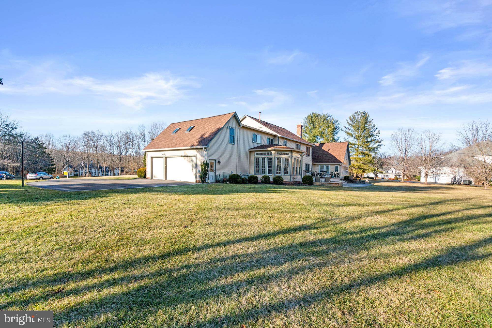 FOXLAIR ACRES - Residential