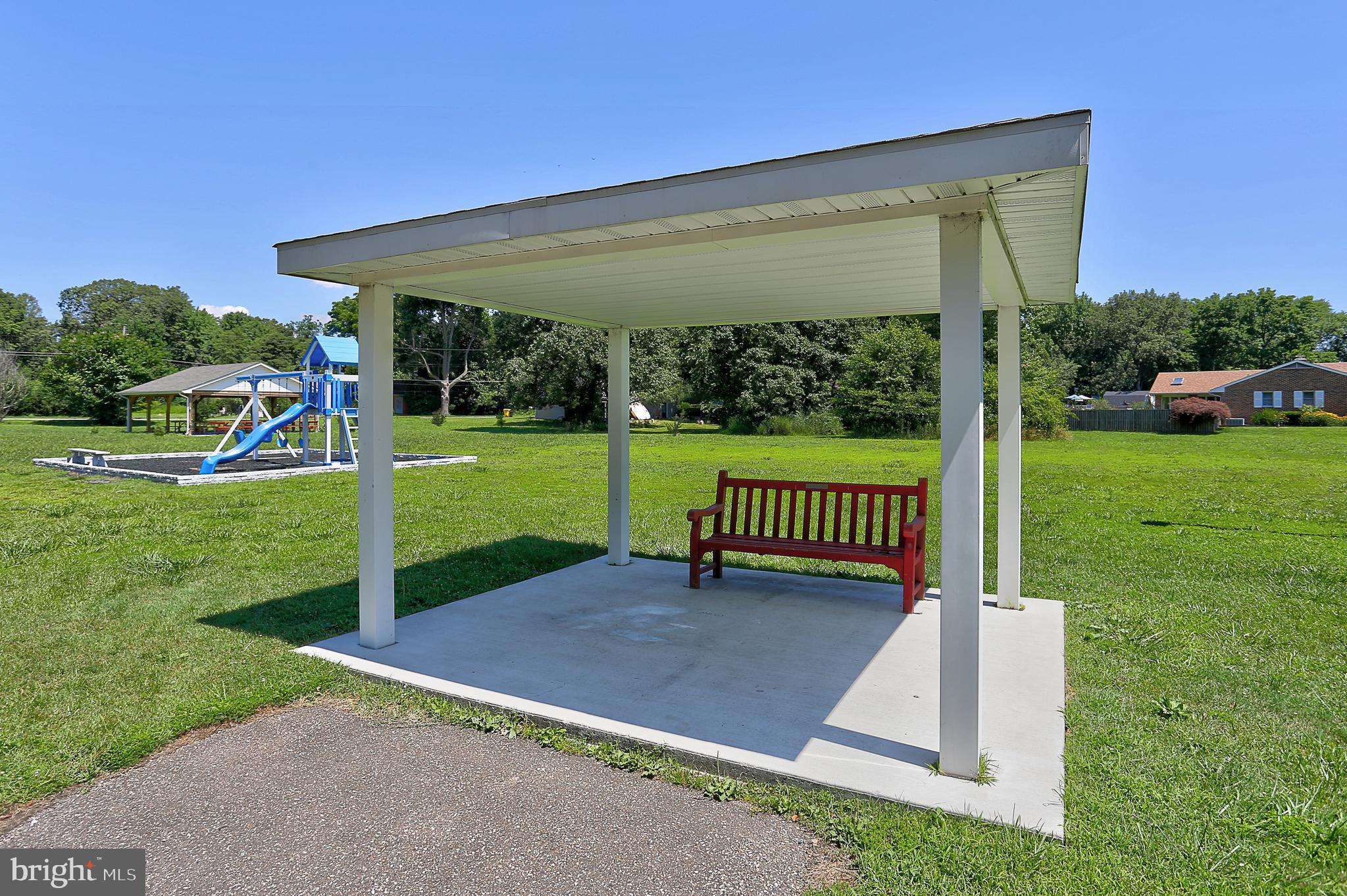 BAYSIDE BEACH - Residential