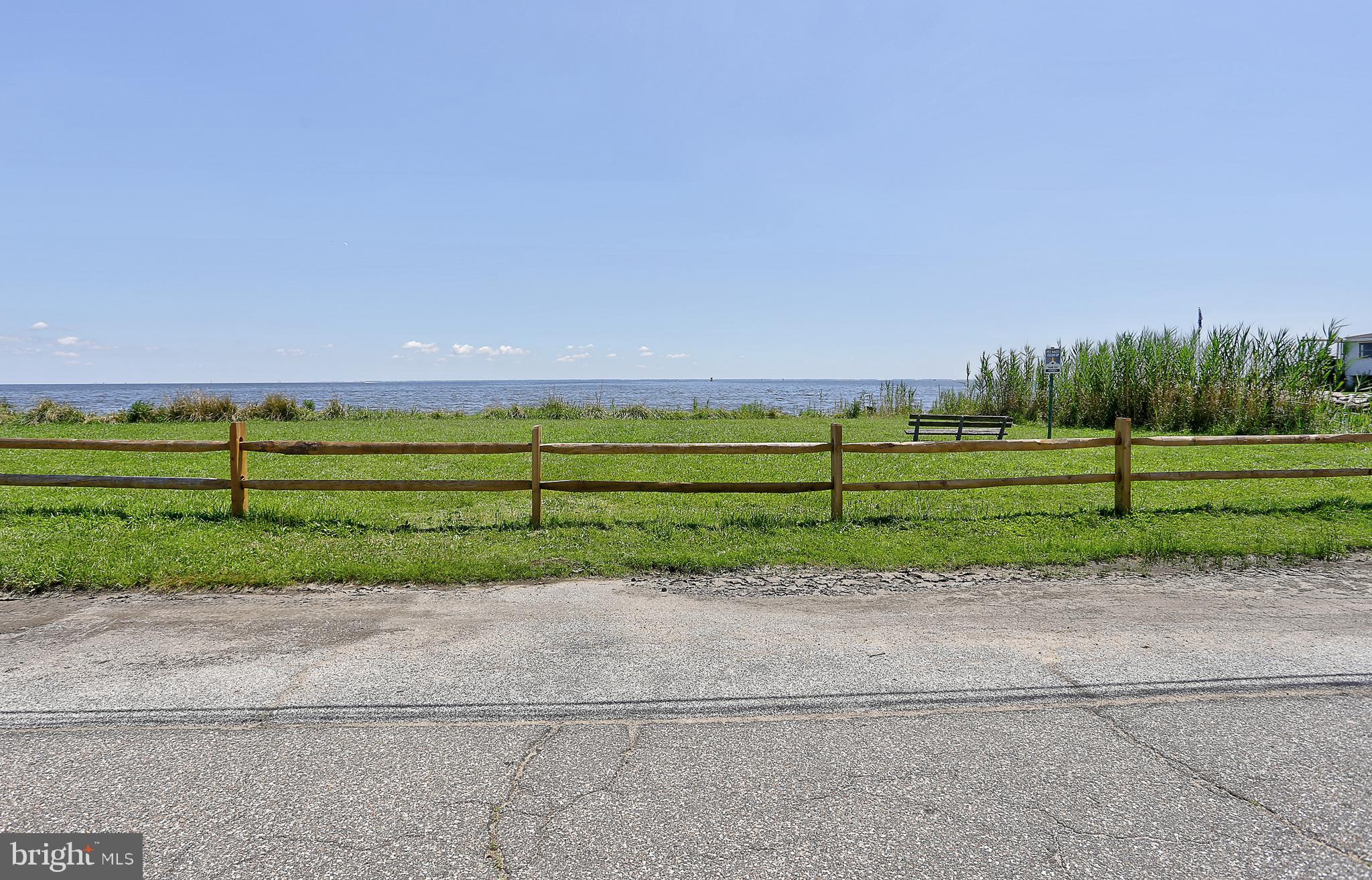 BAYSIDE BEACH - Residential