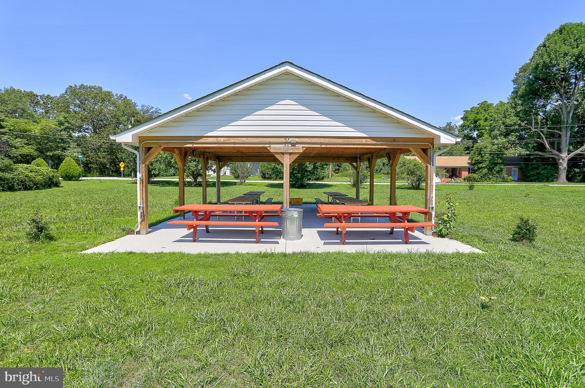 BAYSIDE BEACH - Residential