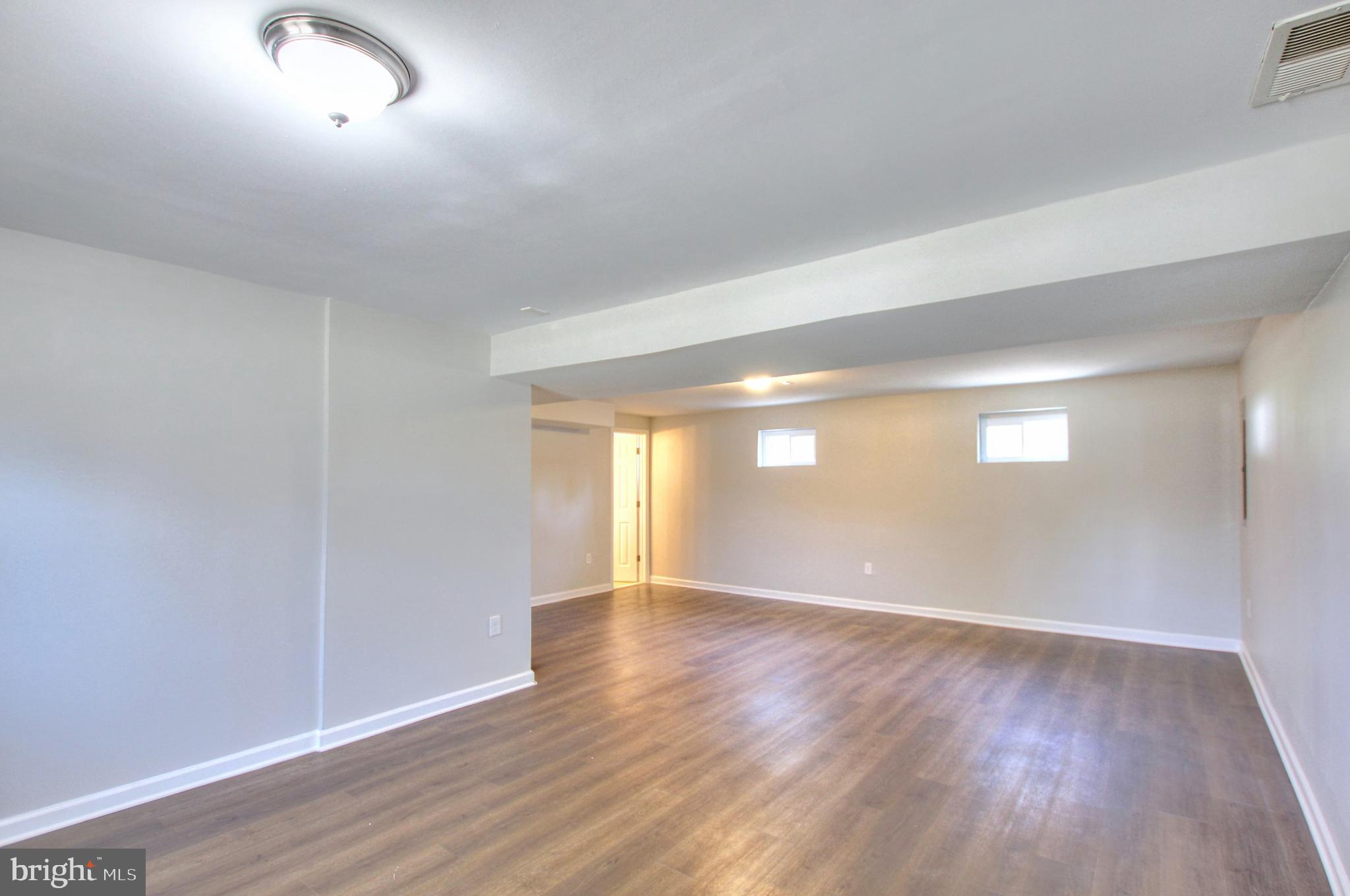 WADE-MAR ESTATES - Residential