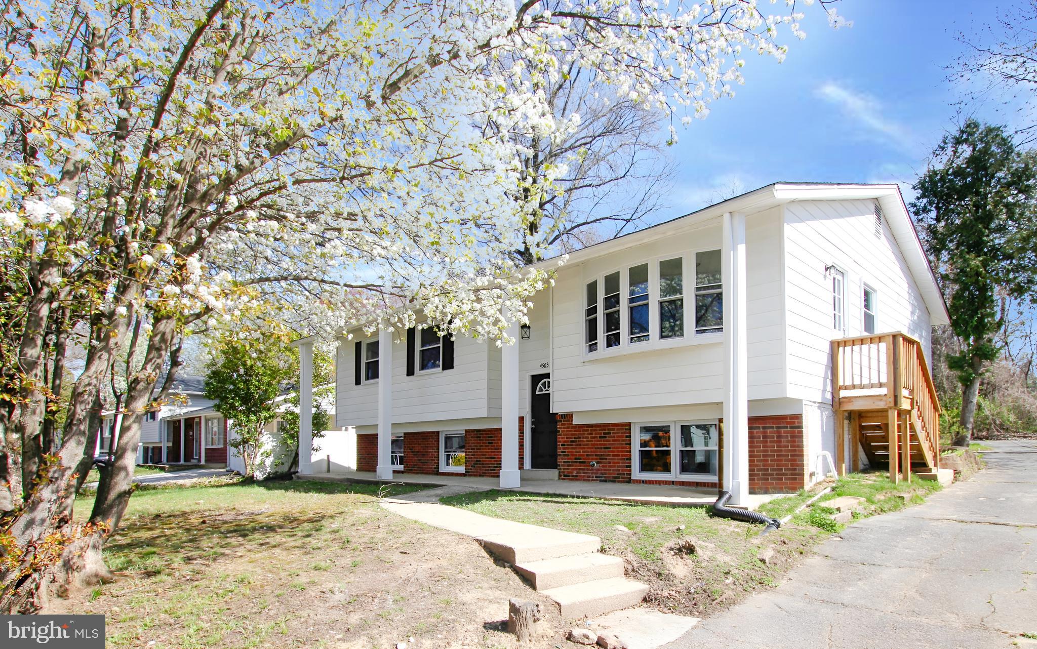 WADE-MAR ESTATES - Residential