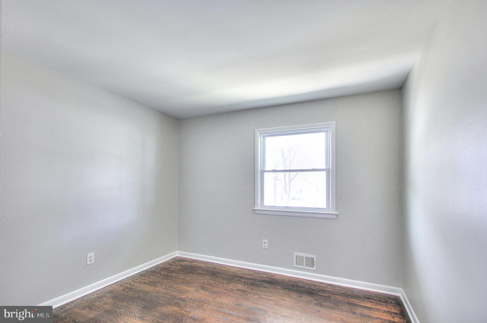 WADE-MAR ESTATES - Residential