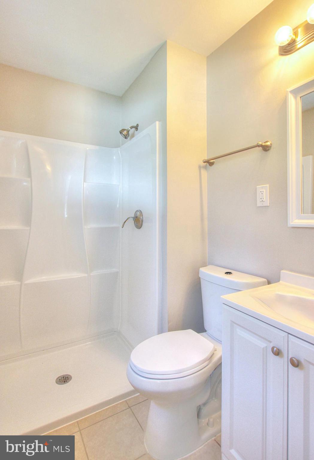 WADE-MAR ESTATES - Residential