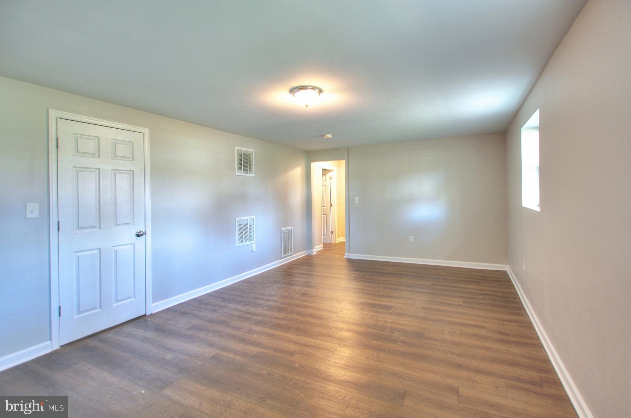 WADE-MAR ESTATES - Residential