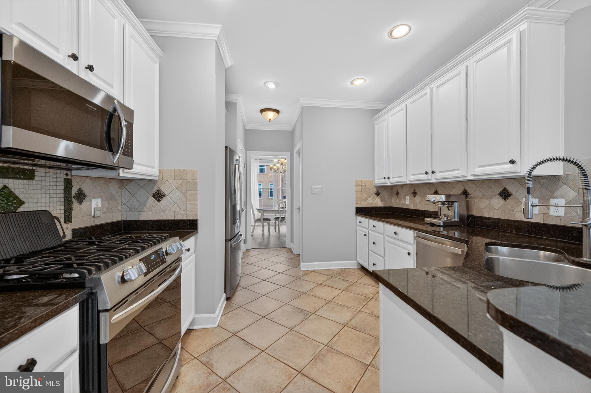 TOWNES AT WATERFORD - Residential