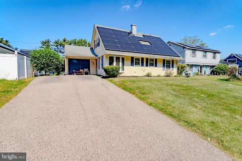 Homes For Sale - 65 Barnwell Lane<br/> WILLINGBORO, NJ 08046