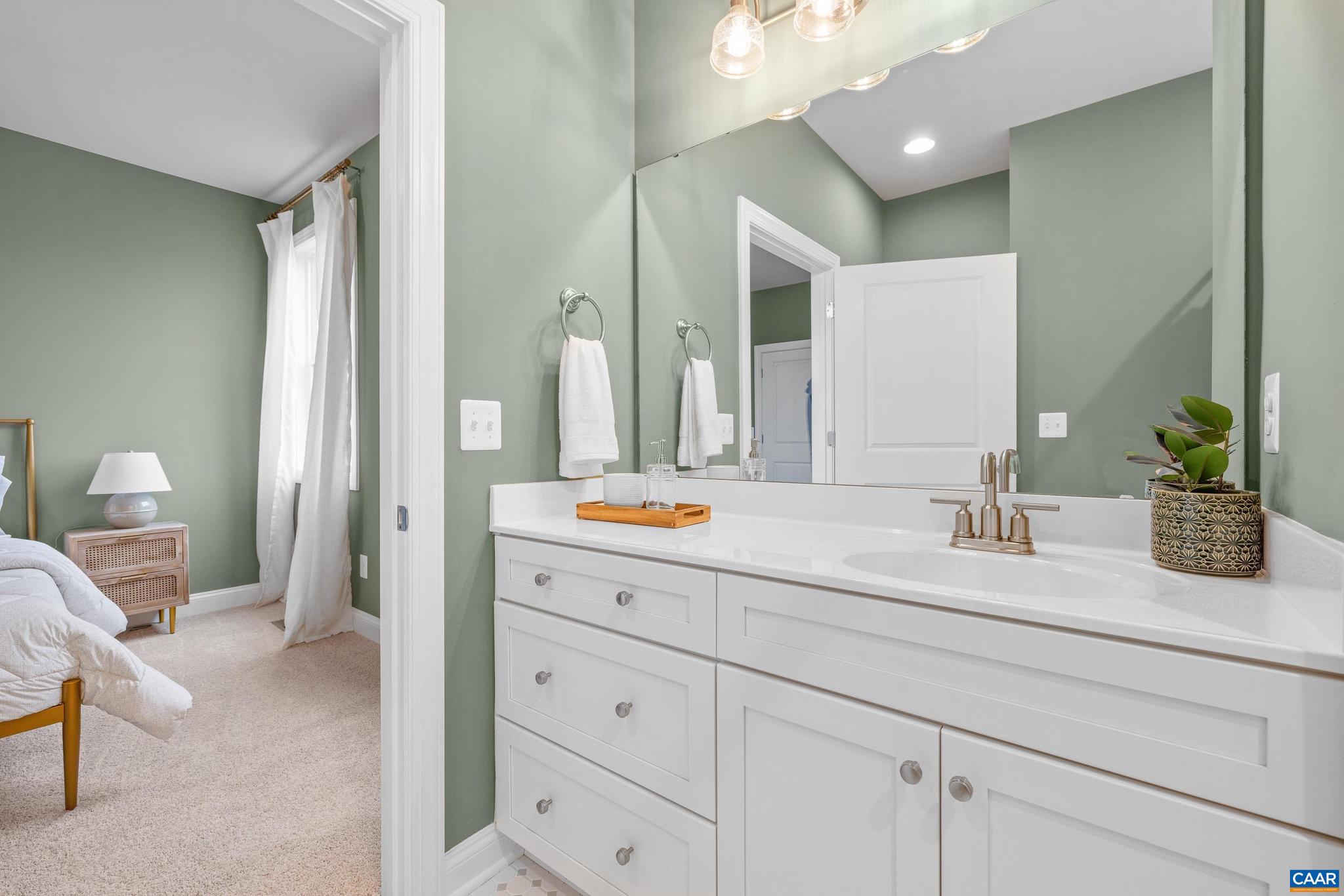 OLD TRAIL - Residential