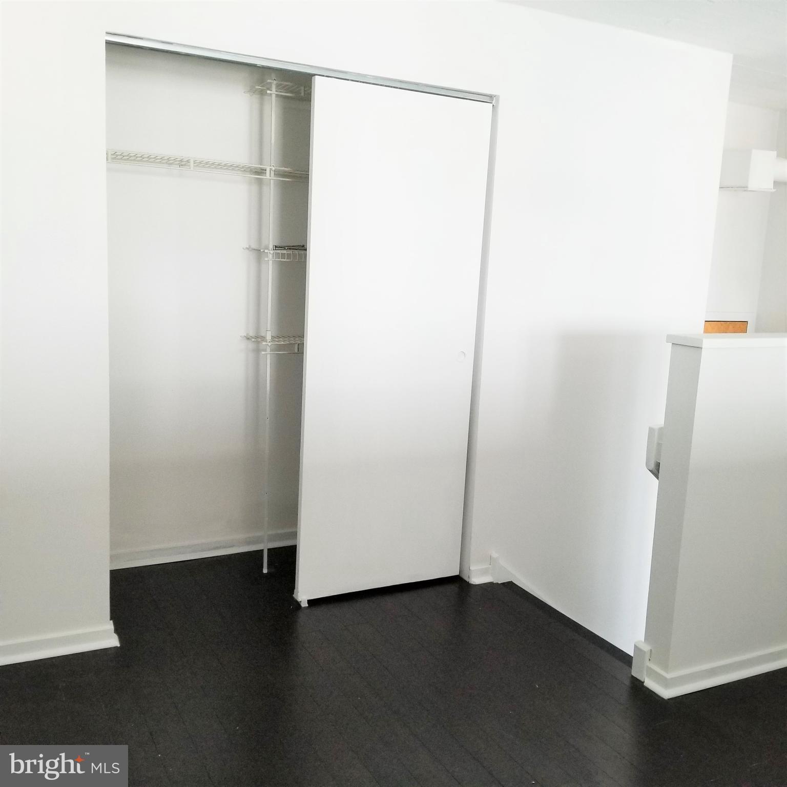 POINT BREEZE - Residential Lease