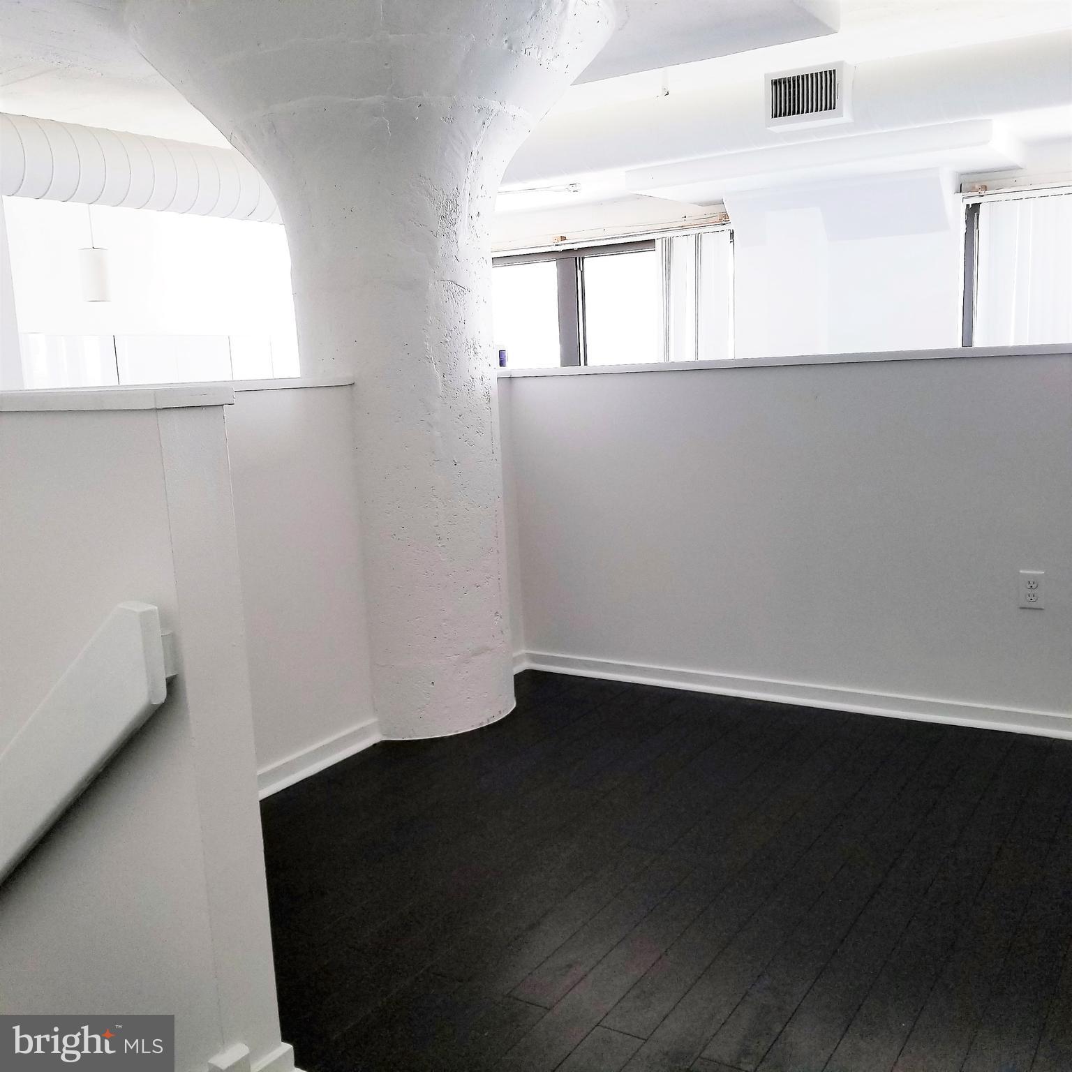 POINT BREEZE - Residential Lease