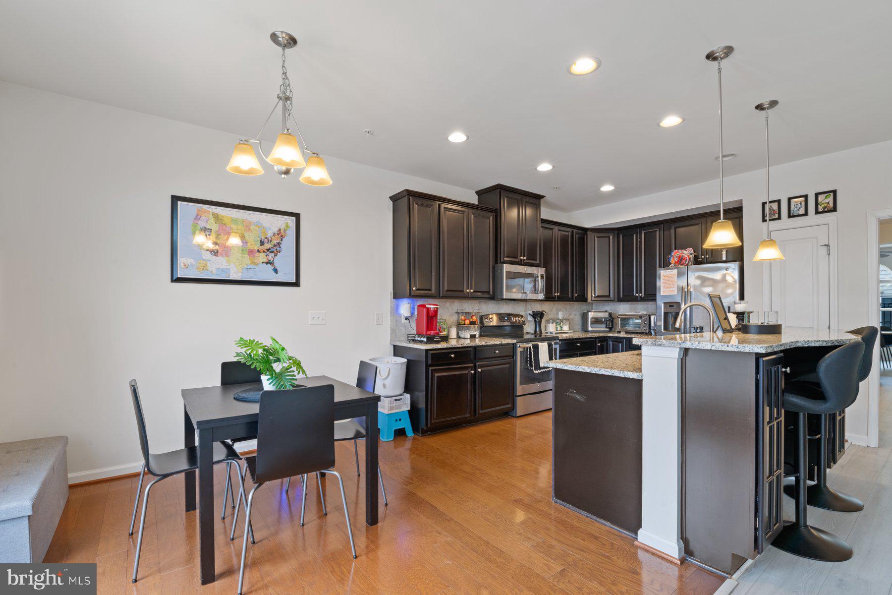 HEATHCOTE COMMONS CONDOMINIUMS - Residential