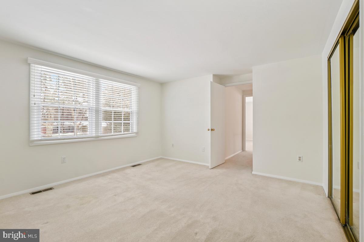 RUNNING BROOK - Residential