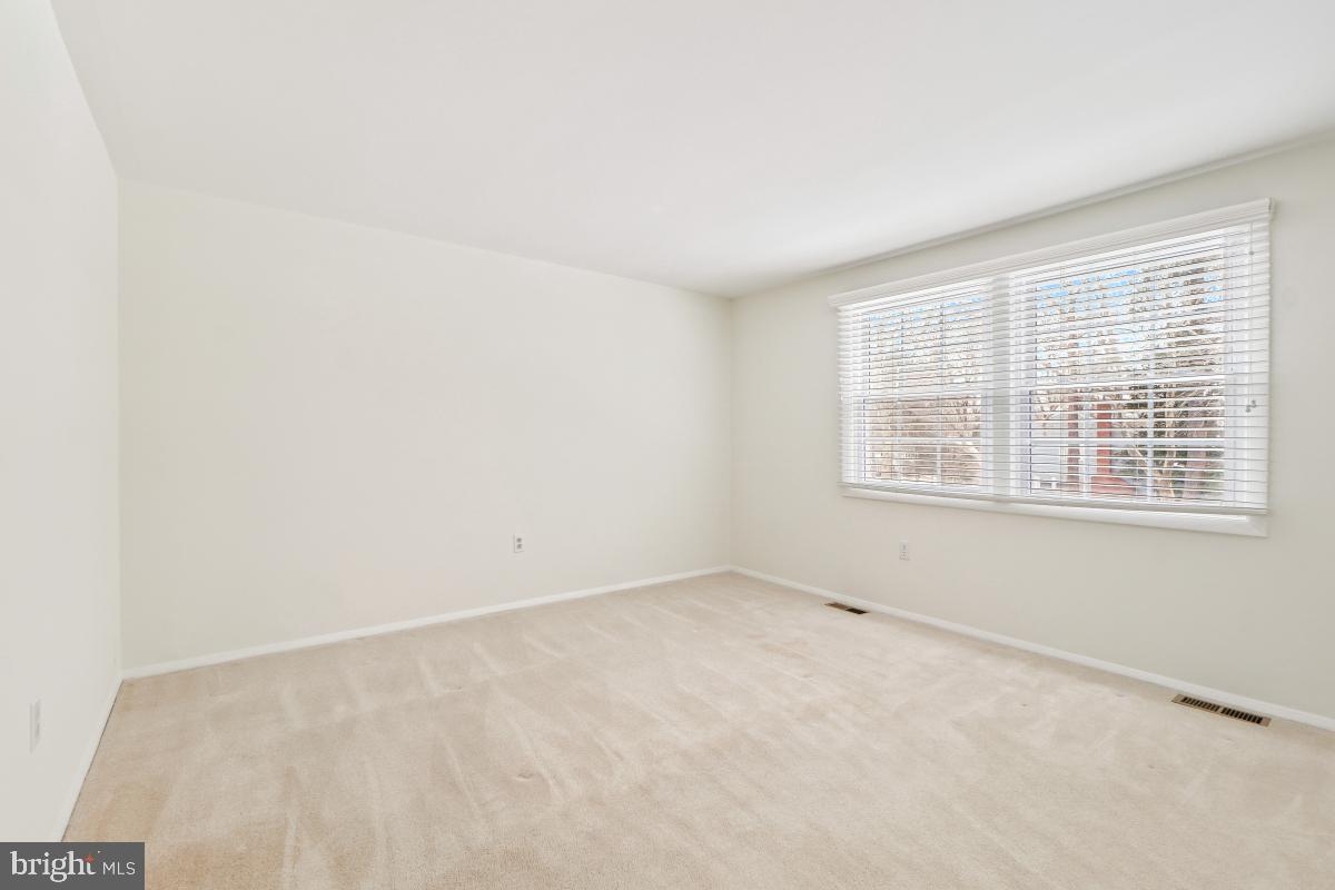 RUNNING BROOK - Residential