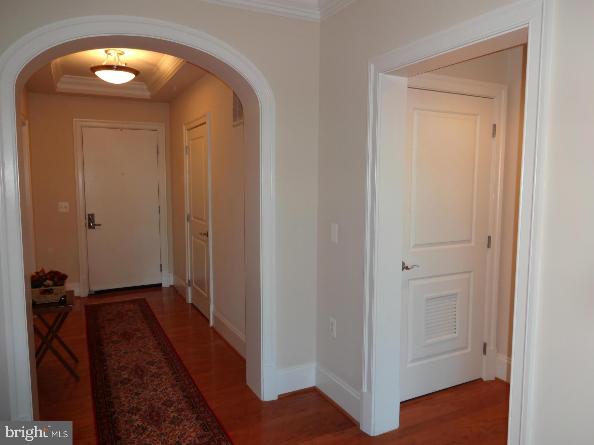 LIBERTY ROW - Residential